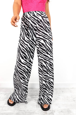 Difficult To Plisse - White Black Zebra Plisse Trousers