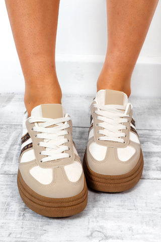 Especially For Shoe - White Beige Platform Trainers