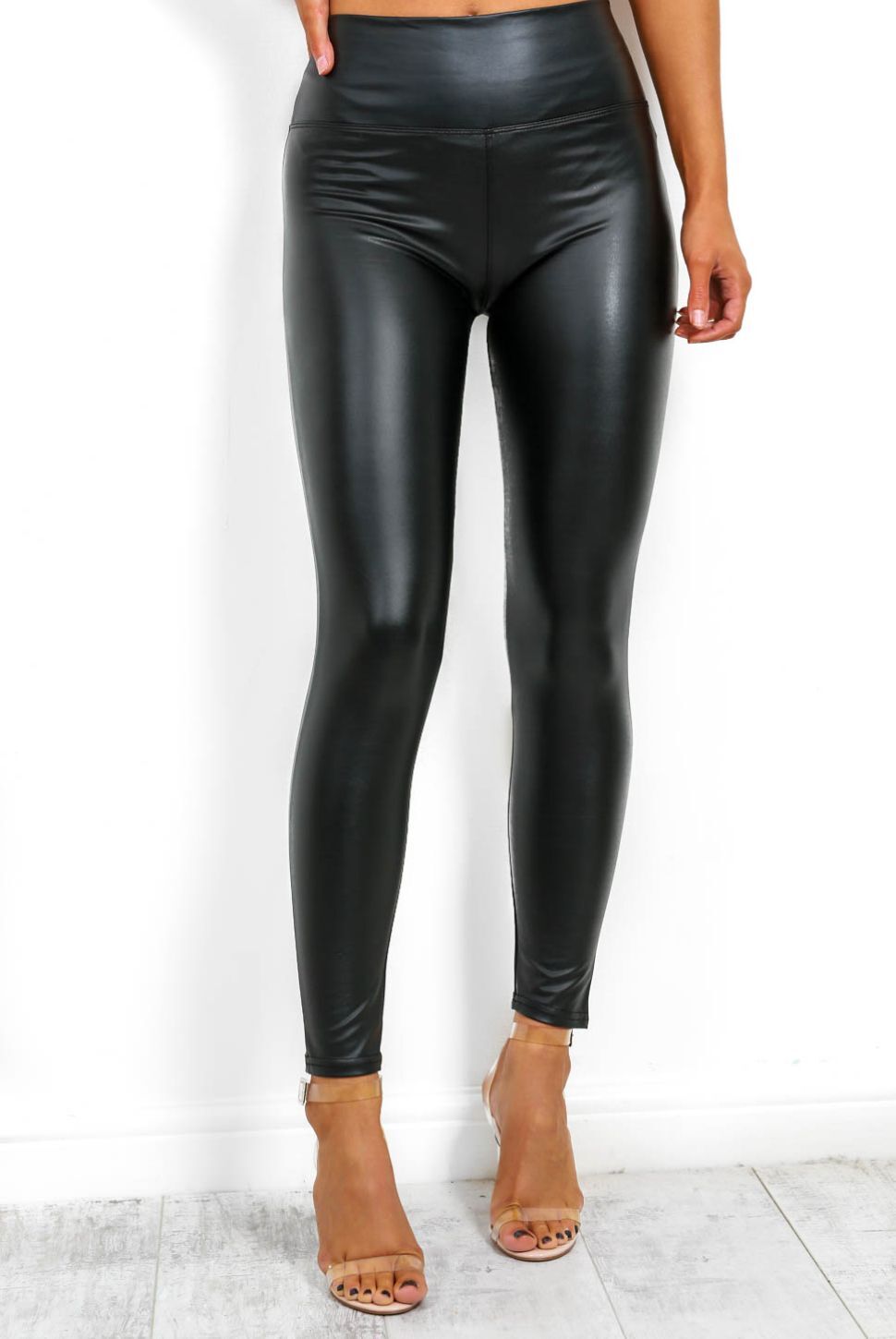 Freya Leather Look Legging In Black – The Walk in Wardrobe