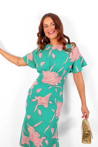 What A Waist - Green Blush Floral Pattern Midi Dress