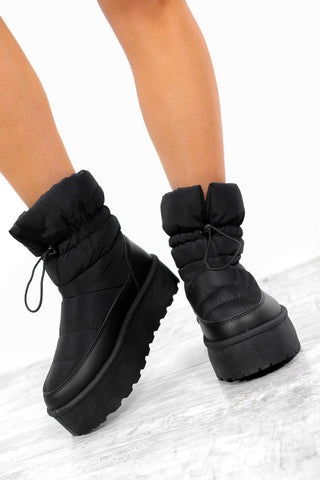 You Don't Snow Me - Black Puffer Snow Boots