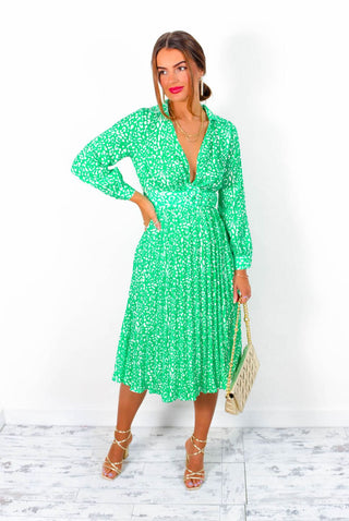 Oh So Lavish - Green Animal Print Pleated Midi Dress