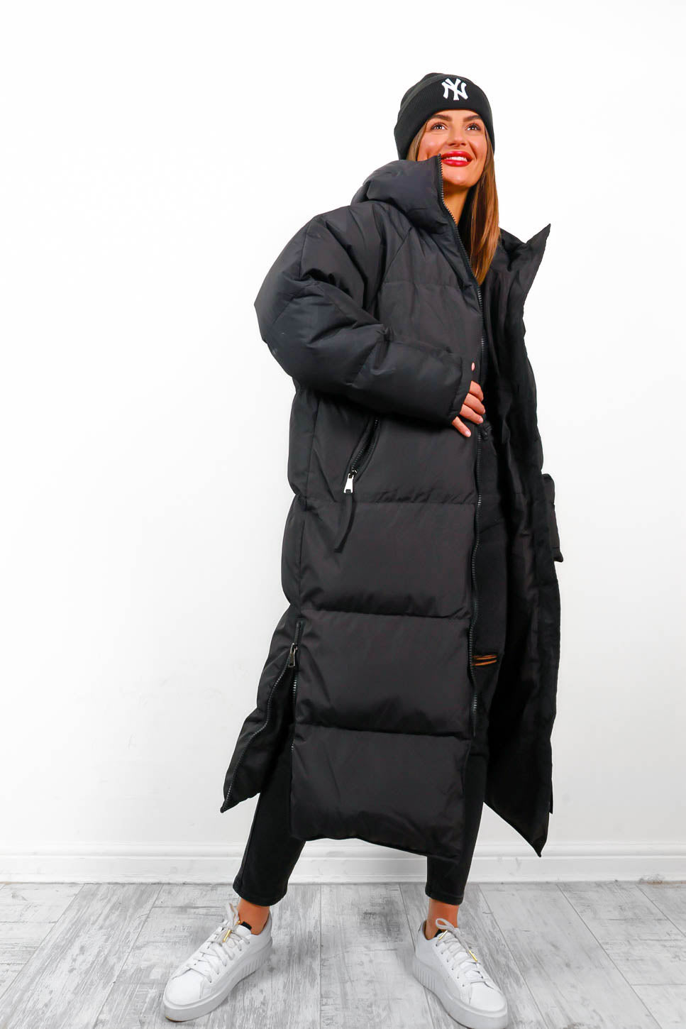 Rock the Coat - Black Long Hooded Puffer Jacket